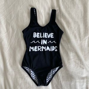 Girls art class bathing suit size small 6-6x